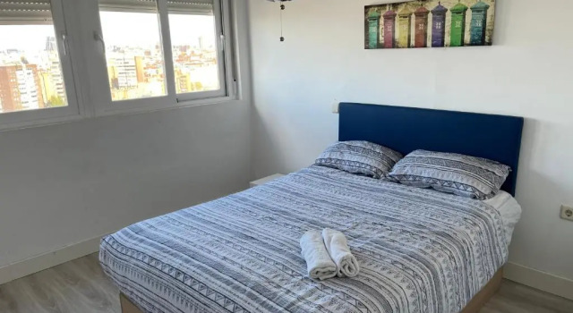 Апартаменты Superior Pisos con piscina de temporada corta estancia