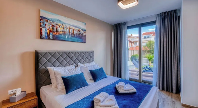 Dedaj Resort - Villa Delux, Rezerwuj Ośrodek wypoczynkowy Hotele w Zadar z parkingiem, Parking