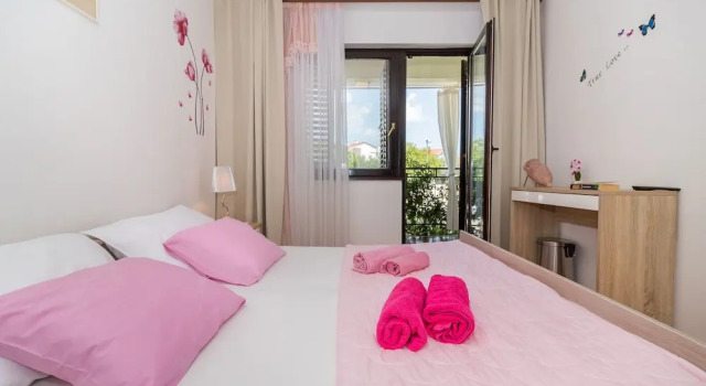 Guesthouse Adria, Rezerwuj Hotel Hotele w Pula ze śniadaniem, Śniadanie