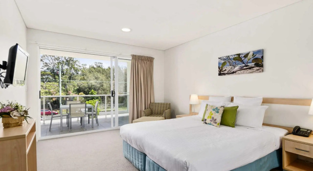 Двухместный номер Standard Quality Suites Pioneer Sands