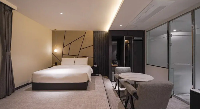 Люкс Premier Urban Groove Hotel