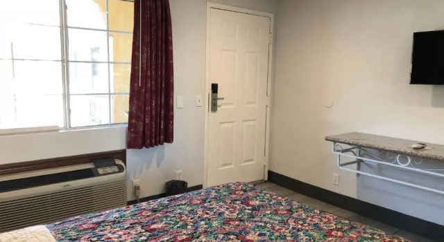 Двухместный номер Standard Starlight Inn, Valley Blvd - Downtown LA