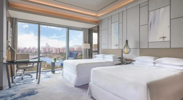 Двухместный номер Standard с видом на реку Sheraton Guangzhou Nansha Hotel
