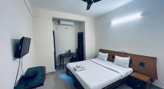 Hotel Iham Paradise, Book Hotel Mangalore Bangalore