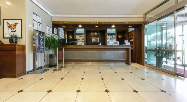 Prime Tourist Hotel