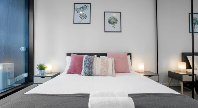 91cozy One Bedroom South Yarra Lively Neighbour, Varaa Hotelli South Yarra 