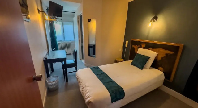 Номер Comfort Logis Hotel Restaurant des Voyageurs
