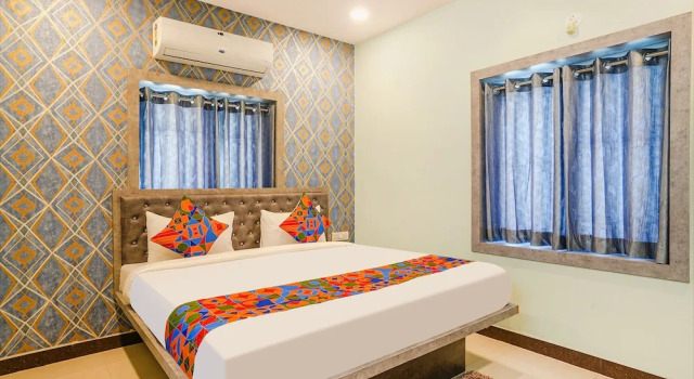 Номер Deluxe FH Lio7 Grand - Nr Wellness Hospital, Hastinapuram