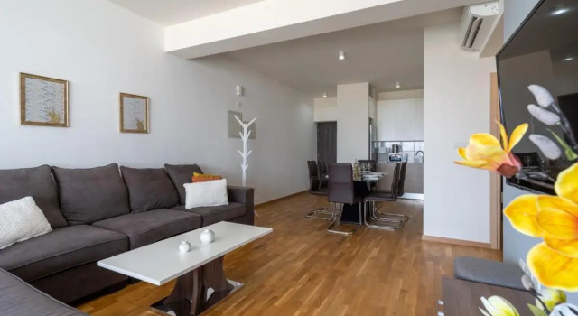 Апартаменты Jay's Penthouse 2-BR Apt W/ Terrace in Larnaca