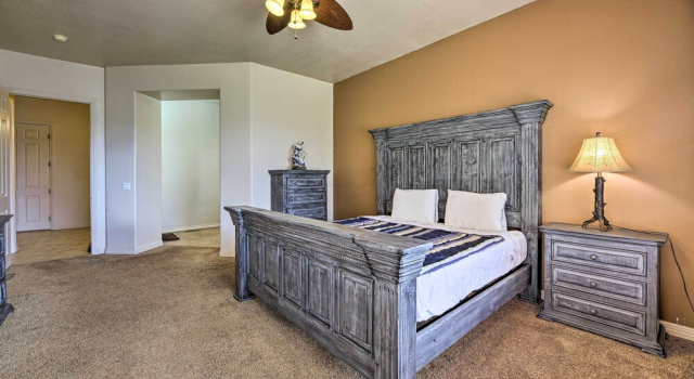 Коттедж Game Room & Community Amenities: Overgaard Home!