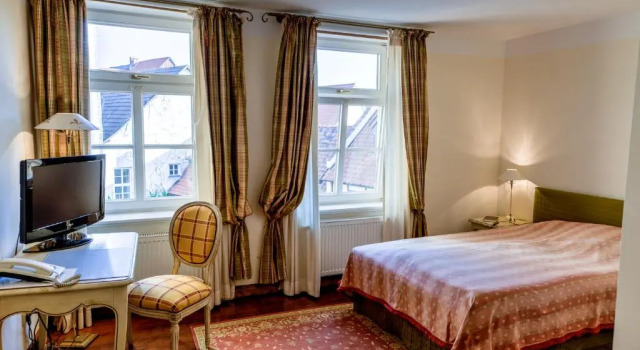 Hotel Zum Bär, Rezerwuj Hotel Quedlinburg 