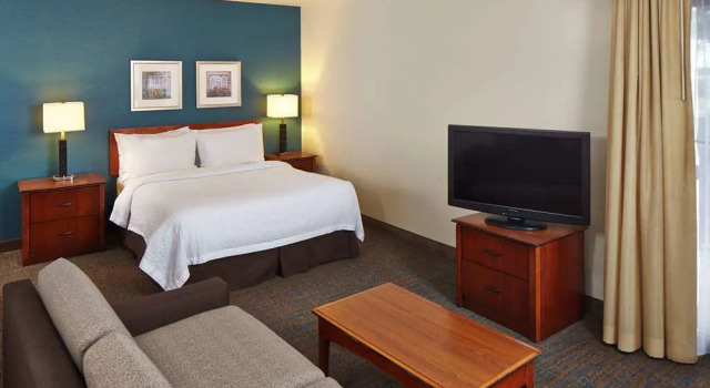 Residence Inn Minneapolis Eden Prairie, Varaa Hotelli Hotellit Minnesota pysäköinnillä, Pysäköinti