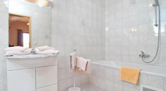 Апартаменты Gästehaus Lutschounig