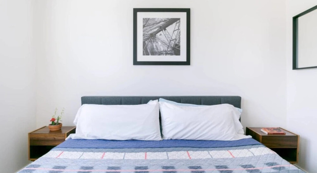 Explore Silver Lake From a Bright, Eclectic Condo, Забронировать Отель Отели Лос-Анджелеса 3 звезды, 3*