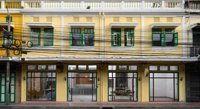 Кровать в общем номере REST IS MORE hostel