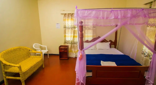 All Seasons Motel, Prenota Motel Jinja 