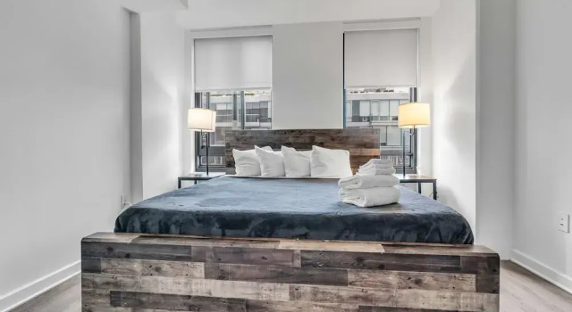 Waterfront Two Bedroom apartment in a brand new building 2 Apts by RedAwning, Забронировать Апартаменты/квартира Апартаменты Вашингтона, рядом с Концертный зал The Anthem, Апартаменты/квартира
