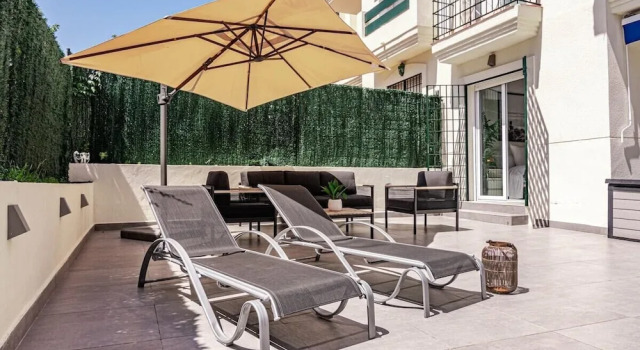 Апартаменты Lcr1- Lovely Ground Floor Apartment, Puerto Banus
