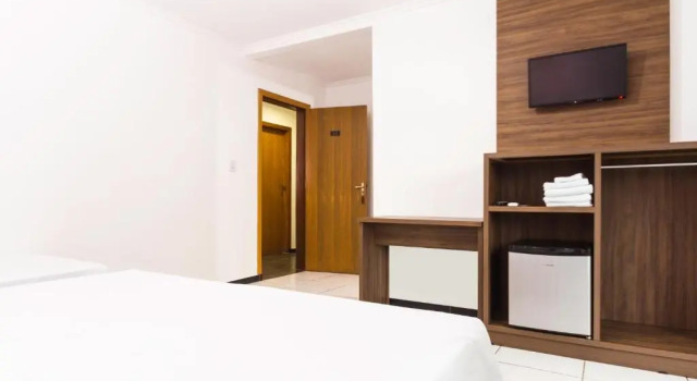 Четырёхместный люкс Hotel Holiday Foz