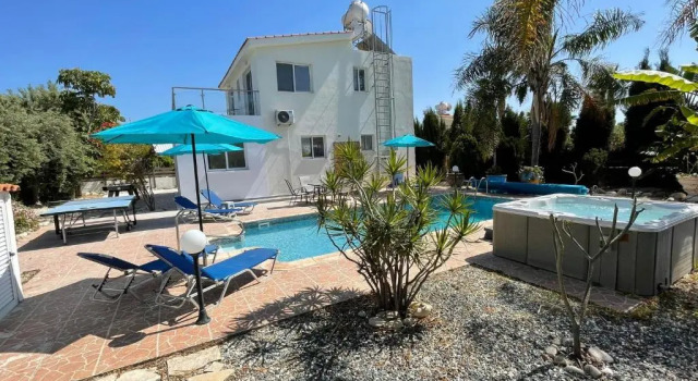 Вилла Deluxe Villa Coralia Gardens 1km From Coral Bay Beach