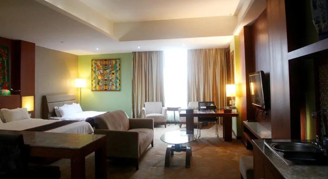 Семейный номер Deluxe Meritz Hotel