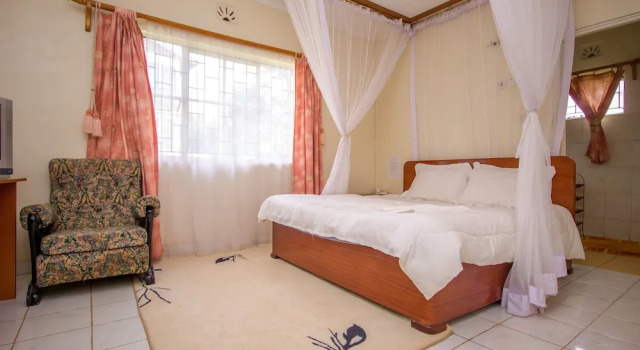 Ivys Inn Guest House, Забронировать Гостевой дом Керичо Керичо