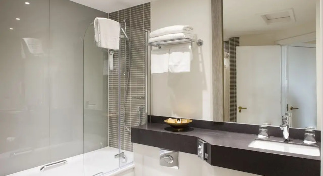Номер Premium Holiday Inn Glasgow - East Kilbride by IHG
