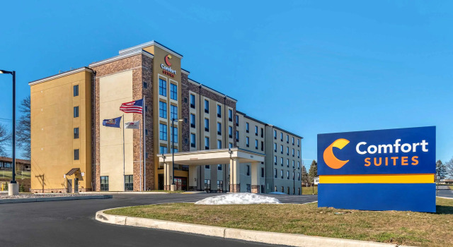 Comfort Suites Camp Hill-Harrisburg West, Rezerwuj Hotel Enola Pensylwania