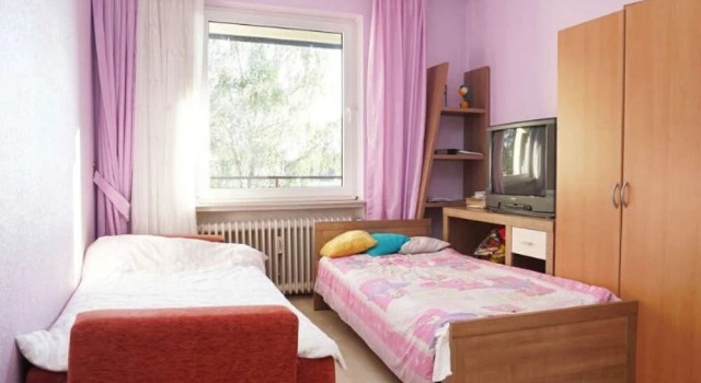Private Apartment Schubertstraße, Book Apartment Garbsen 