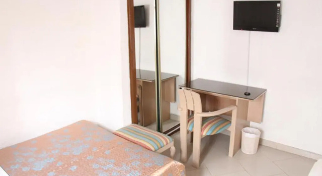 Одноместный номер Standard Hill View Hotel West Airport