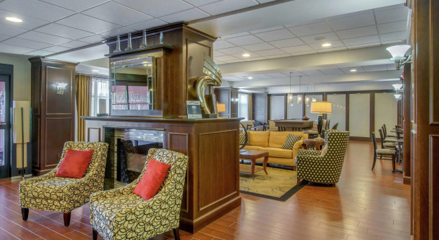 Hampton Inn Meadville, Varaa Hotelli Hotellit Meadville aamiaisella, Aamiainen