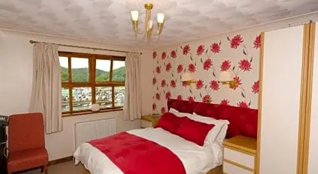 Rivercroft Hotel