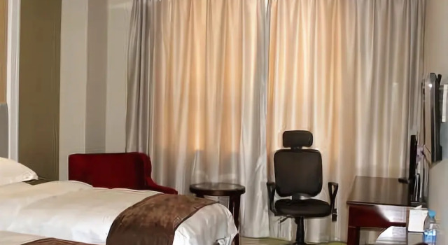 Junlai Hotel, Book Hotel Hotels in Bozhou with Parking, Parking