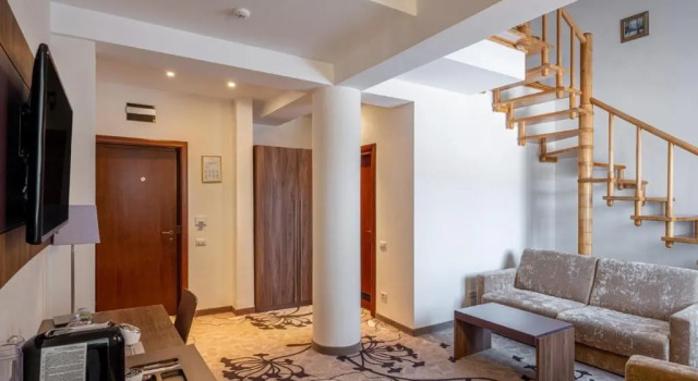 Люкс Superior с 3 комнатами Hotel Miruna - New Belvedere