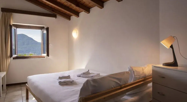 Casa panoramica 2, Забронировать Отель Отели Бриссаго 3 звезды, рядом с Clinic Hildebrand, 3*