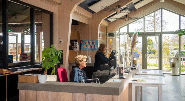 Tiny House in het groen, aan zee
