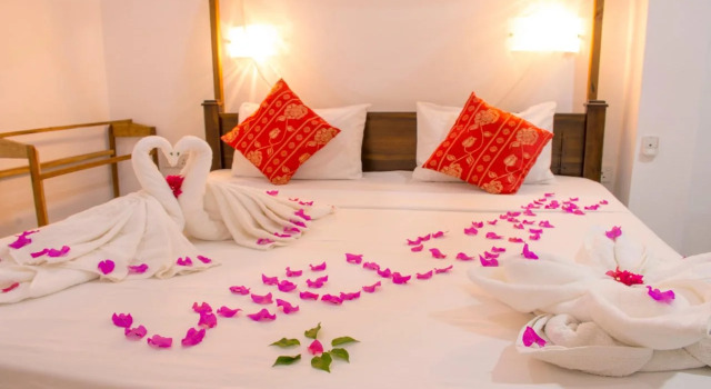 East Beach Surf Resort, Book Ferieresort SPA-hoteller i Ampara District, SPA