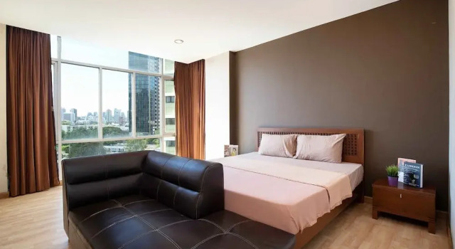Люкс Superior с видом на город 181 Ekkamai Apartment