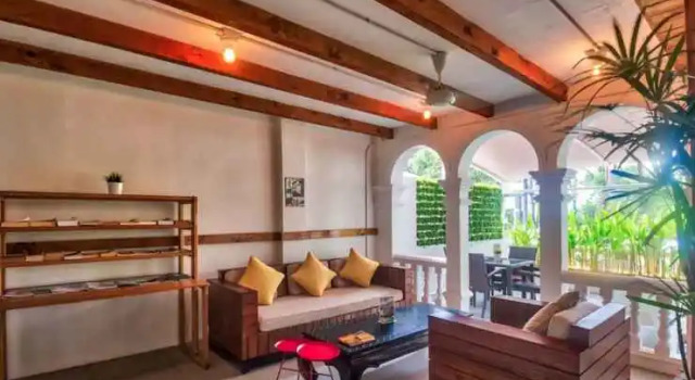 Island Patong Beachfront Apartments