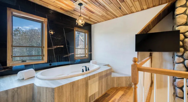 Camera Luxury duplex The Haüs Windham
