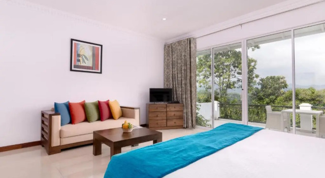 Трёхместный номер Standard с видом на сад Elegant Hotel, Kandy