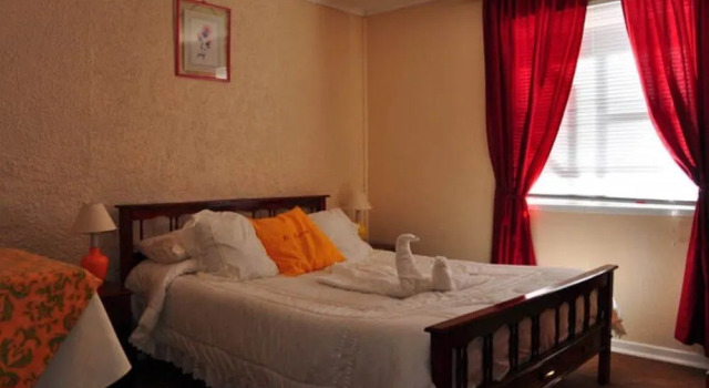 Hotel El Escorial, Забронировать Отель Отели Винья-дель-Мар с завтраком, рядом с Gustavo Fricke Hospital, Завтраки