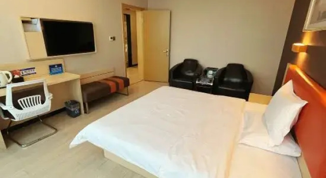 Четырёхместный люкс Deluxe 7 Days Premium Beijing Dujiakan Yuanbo