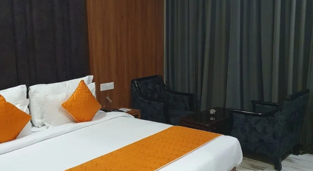 Люкс Superior HOTEL MAKHAN VIHAR