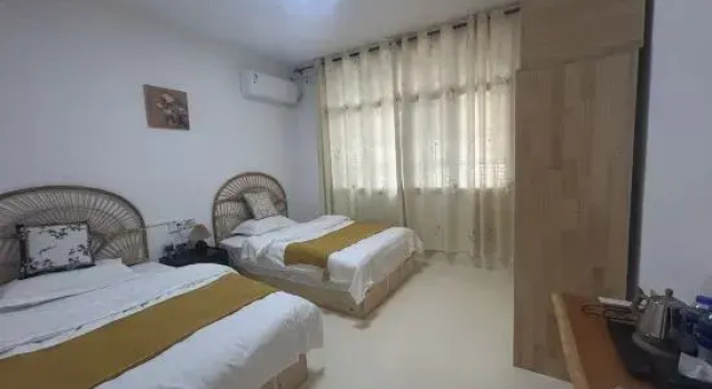 Номер Standard wan fen lin qin fang tuan ke zhan