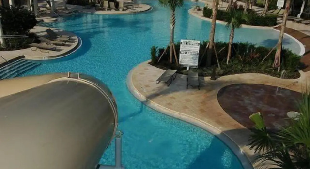 Lovely 4 Bed 4 Bath Pool Home in Windsor Hills Resort