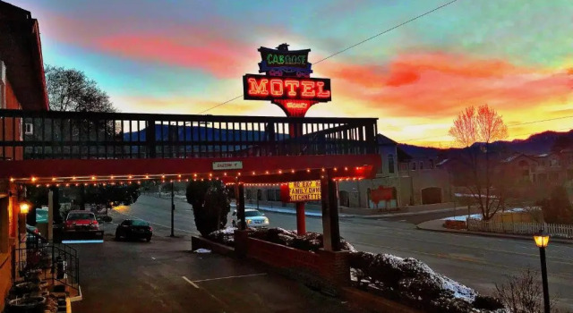 Caboose Motel