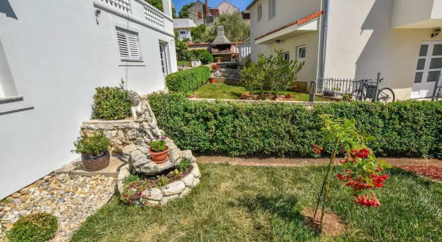 Apartments and Room Danijel