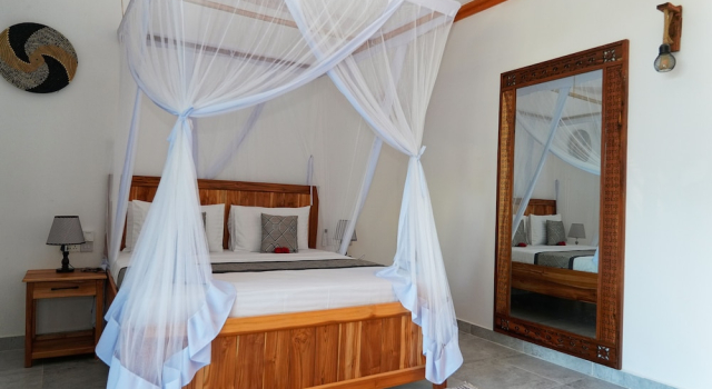 Полулюкс Changarawe Hotel & Retreat