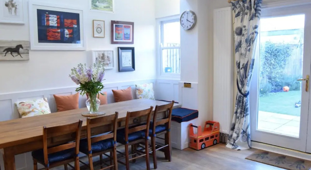 Luxury 3 Bedroom Family Home With Garden